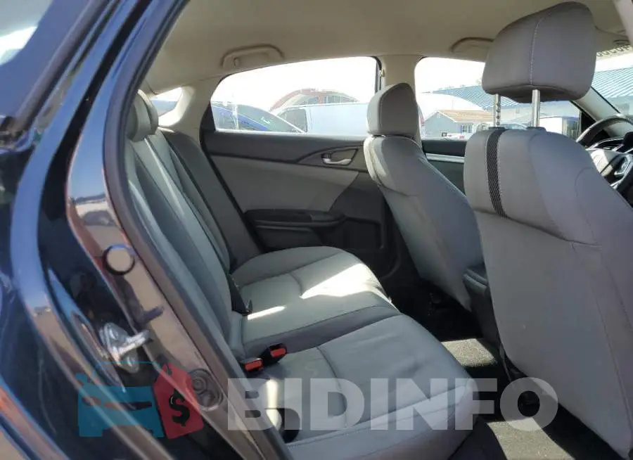 19XFC2F50HE215607 Photo# 10