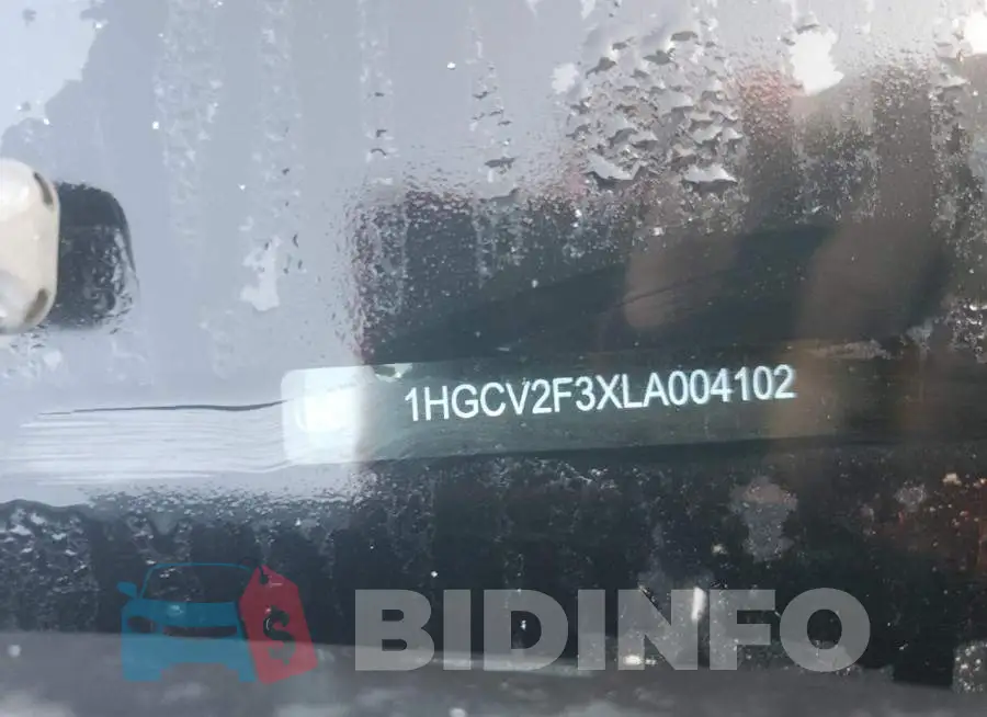 1HGCV2F3XLA004102 Photo# 12