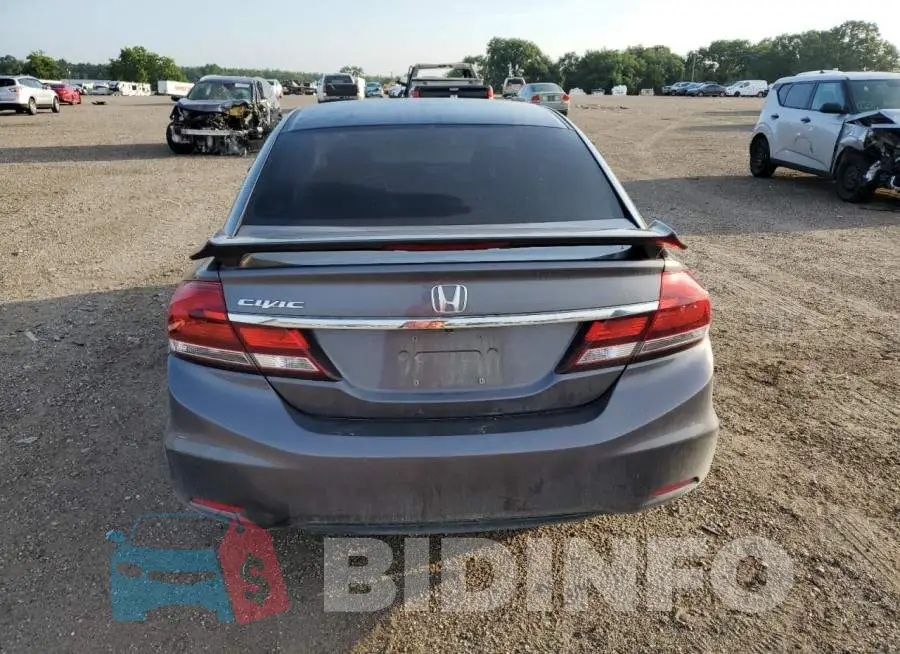 2HGFB2F95FH518018 Photo# 6