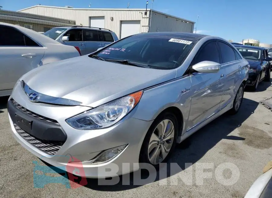 KMHEC4A40FA132518 Photo# 1