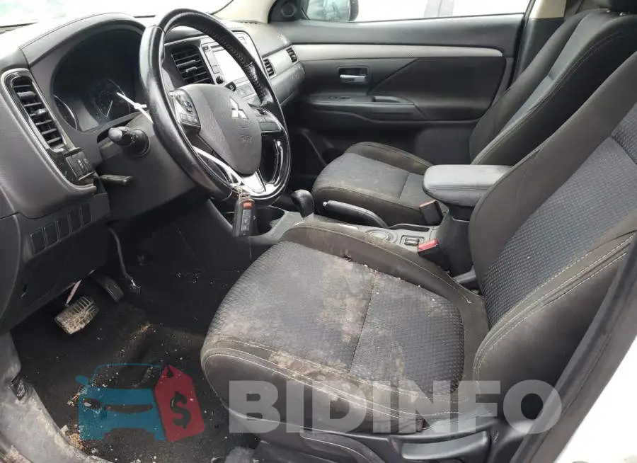 JA4AD3A33GZ020150 Photo# 7