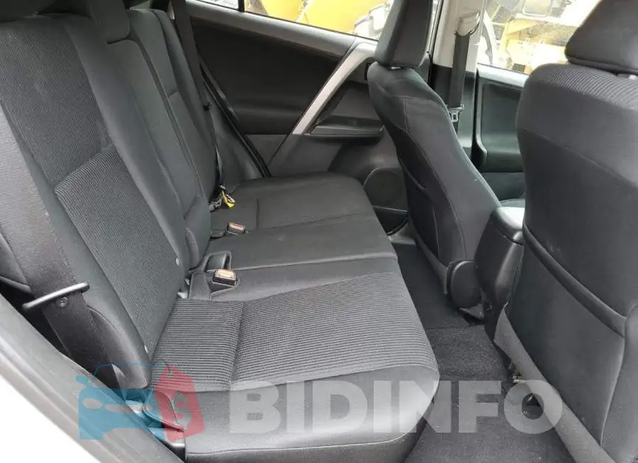 2T3BFREV8GW427285 Photo# 10