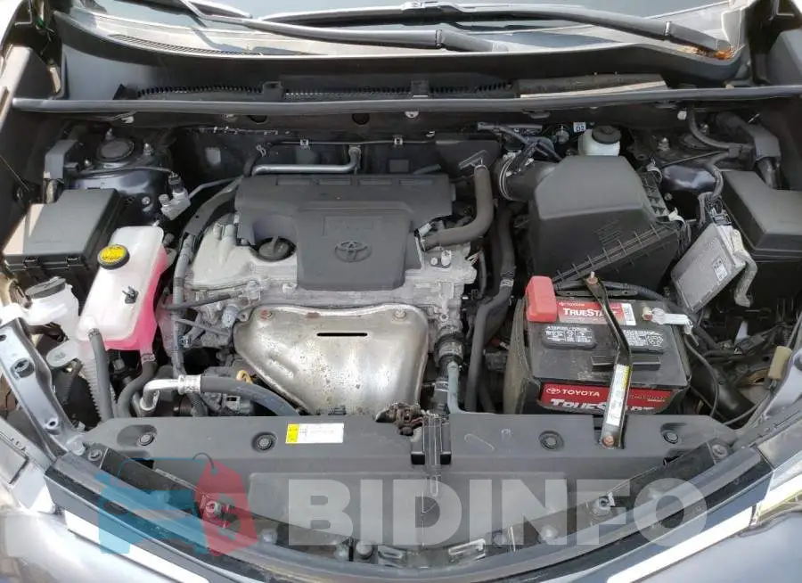 2T3RFREV7JW810768 Photo# 12