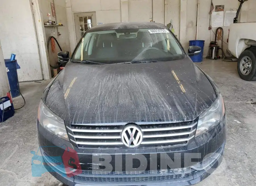 1VWBS7A38EC030287 Photo# 5