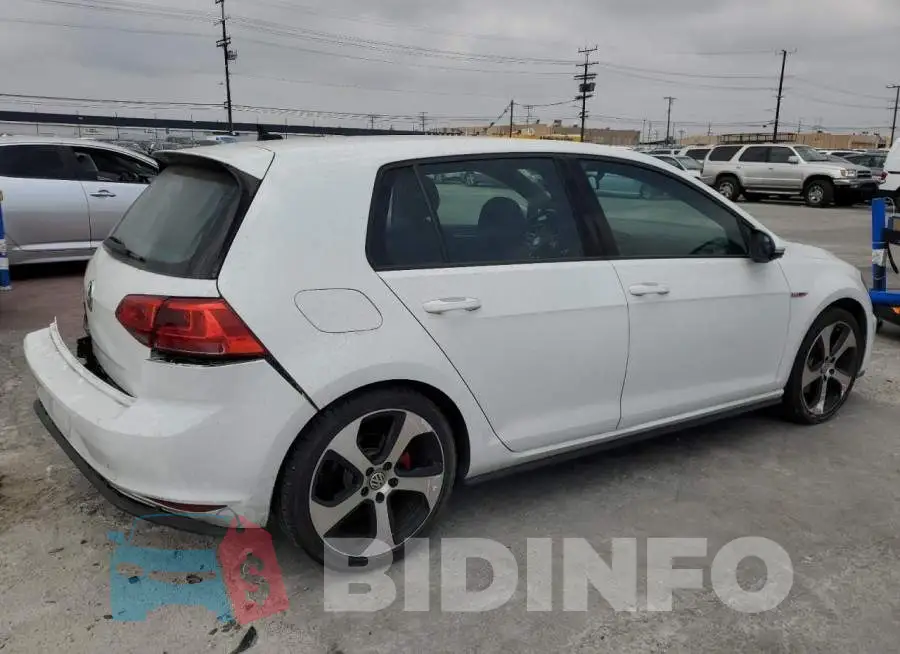 3VW4T7AU0FM102419 Photo# 3