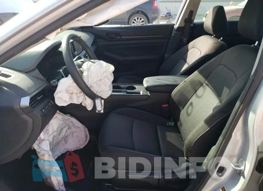 1N4BL4BV2PN342889 Photo# 7