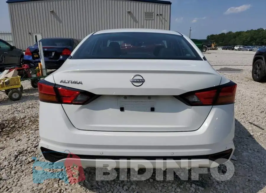 1N4BL4BV7PN384054 Photo# 6