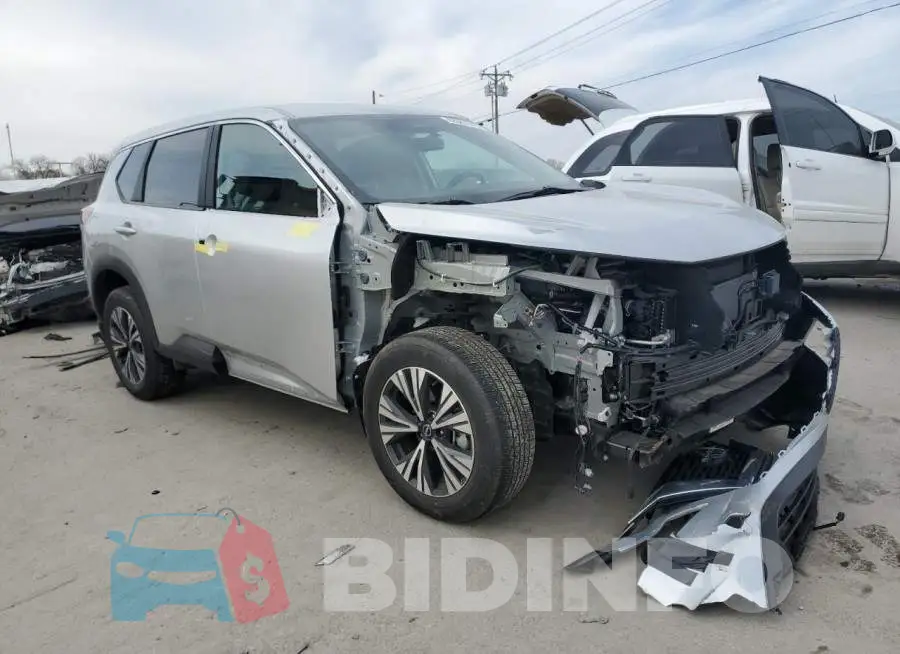 5N1BT3BA2PC671438 Photo# 4
