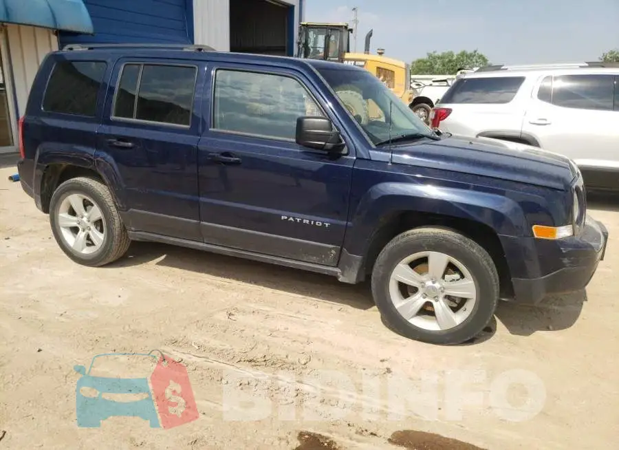 1C4NJPBB2GD532508 Photo# 4