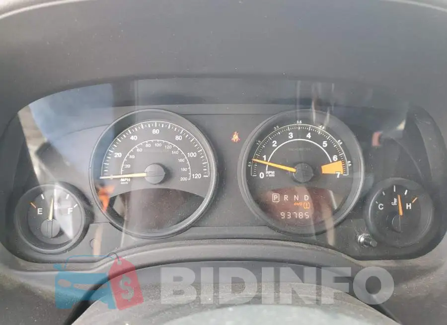 1C4NJRFB9ED845896 Photo# 9