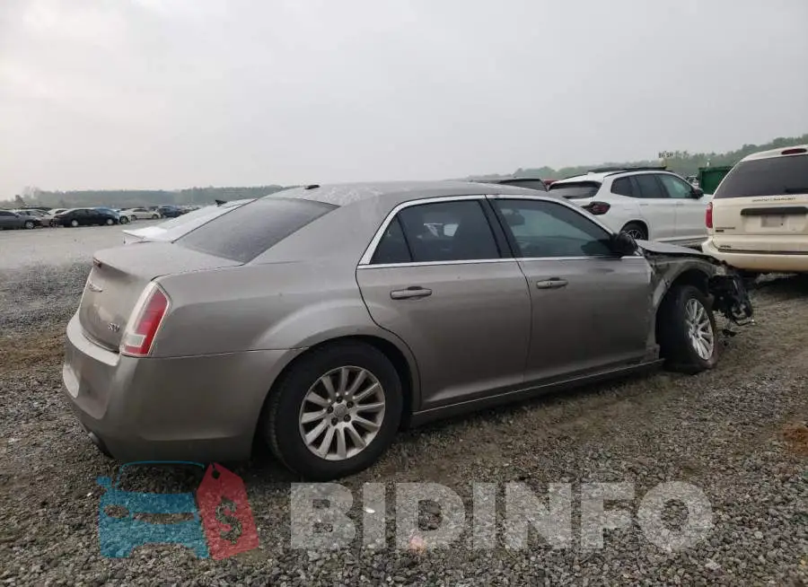 2C3CCAAG5EH181044 Photo# 3