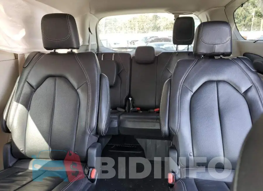 2C4RC1BG4NR109427 Photo# 10
