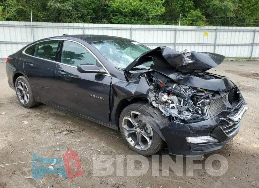 1G1ZD5ST9PF137888 Photo# 4