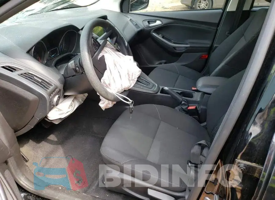 1FADP3M23HL212417 Photo# 7