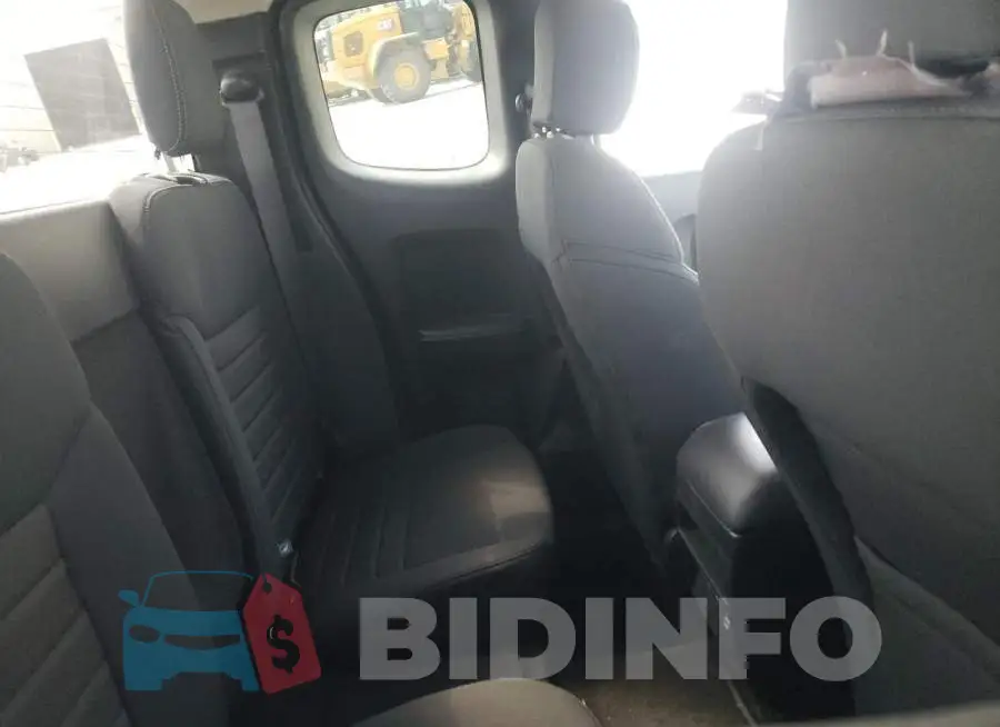 1FTER1FH1MLD43970 Photo# 10