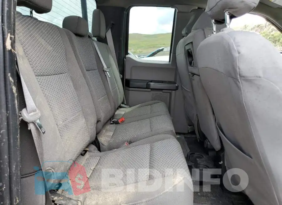 1FTFX1E51JKD10132 Photo# 10