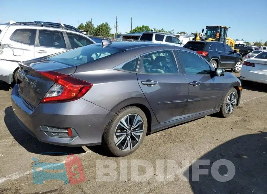 19XFC1F36HE012679 Photo# 3