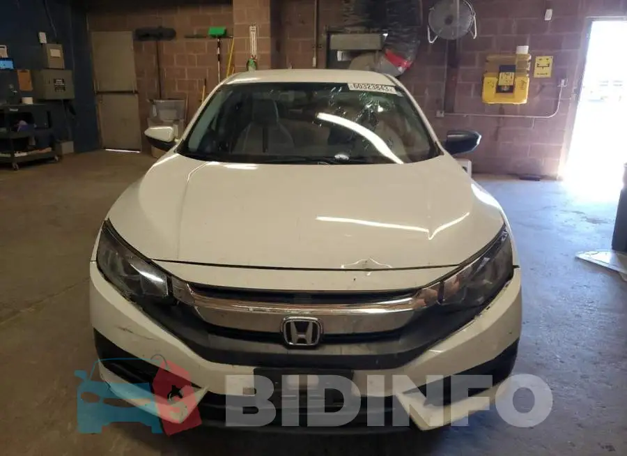 19XFC2F52GE226252 Photo# 5