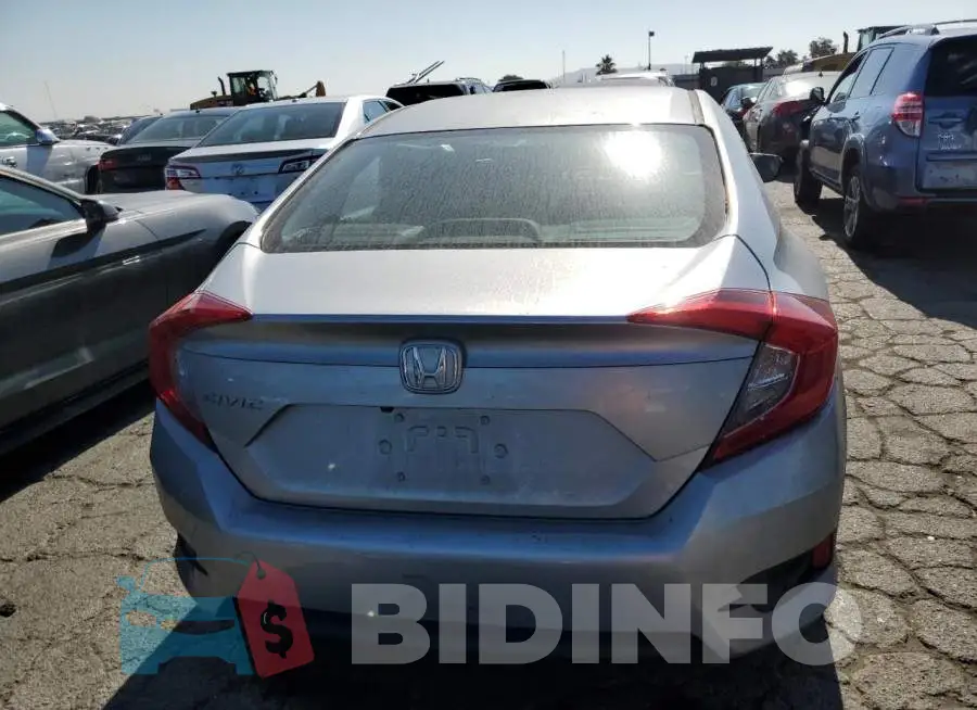 19XFC2F75GE220902 Photo# 6