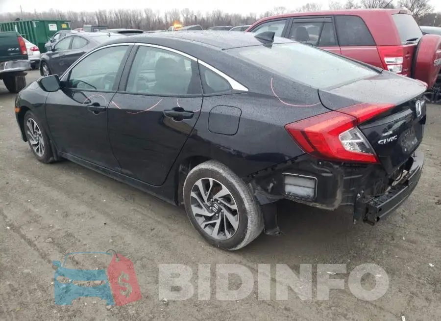 19XFC2F77JE027416 Photo# 2