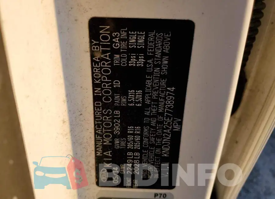 KNDJN2A25E7738974 Photo# 12