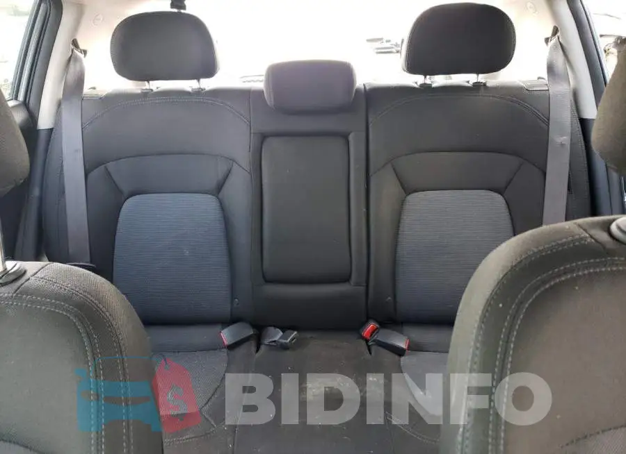 KNDPB3AC9E7548791 Photo# 10