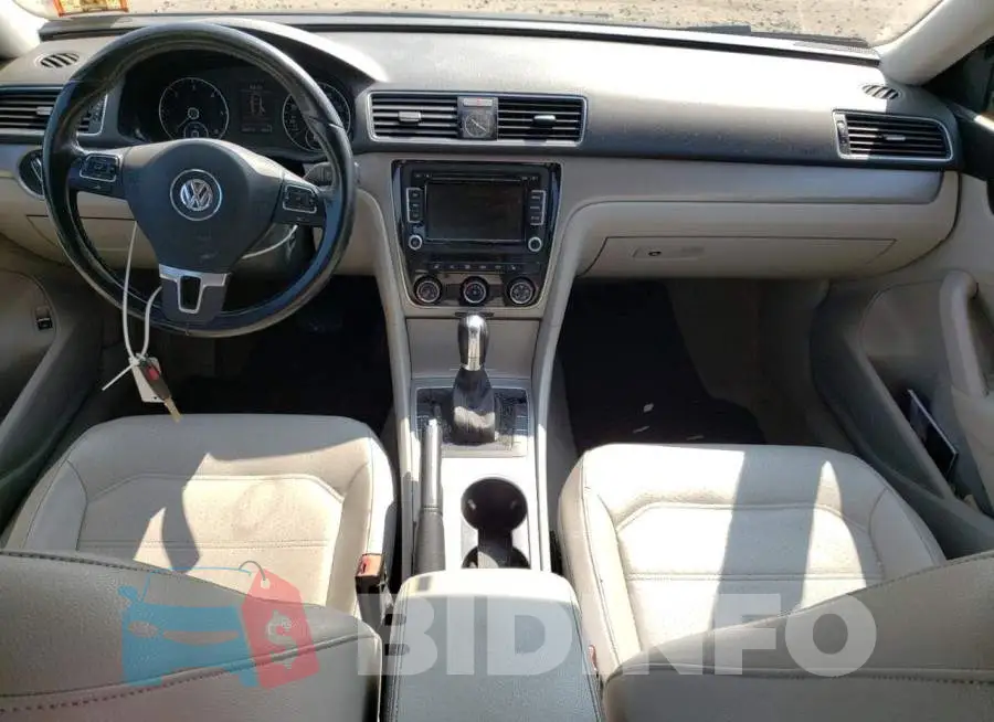 1VWBN7A34EC084497 Photo# 8