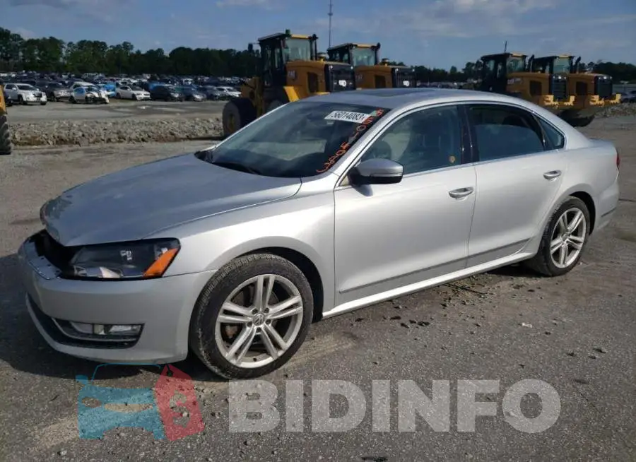 1VWCS7A36FC123301 Photo# 1