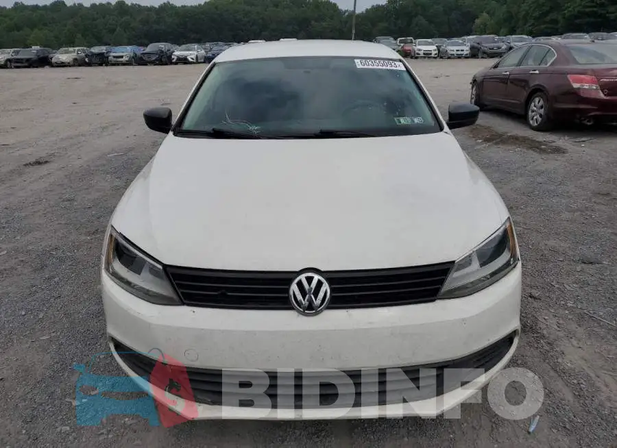 3VW2K7AJ8FM241097 Photo# 5