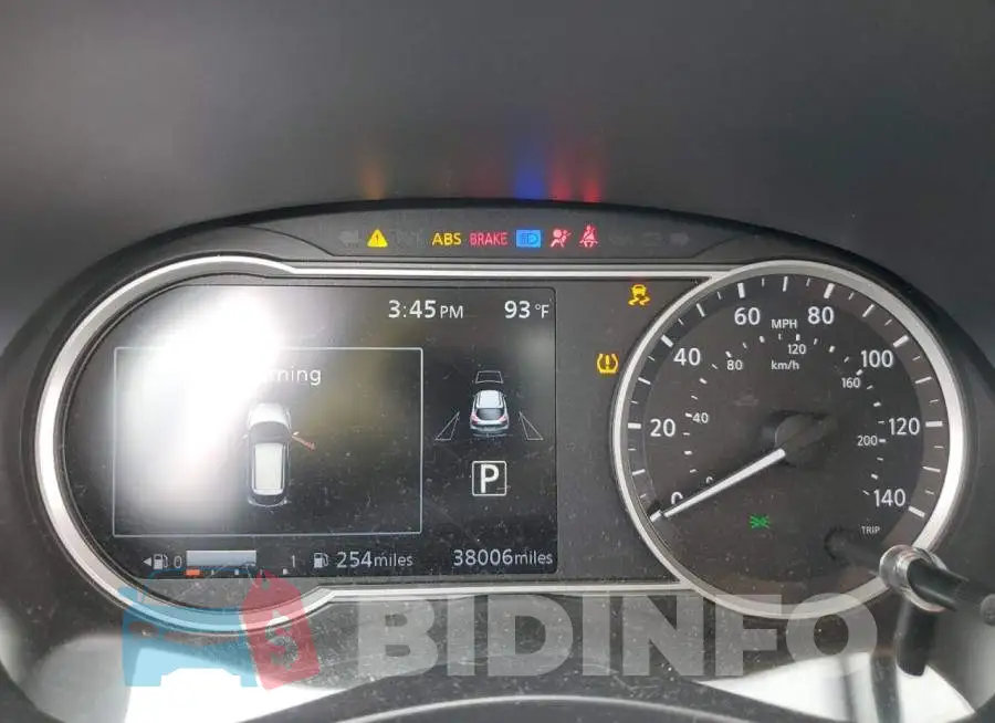3N1CP5CU2JL527047 Photo# 9