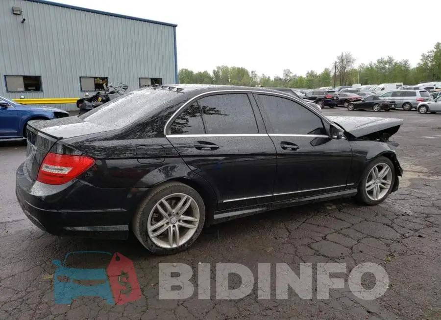 WDDGF4HB3EA936633 Photo# 3