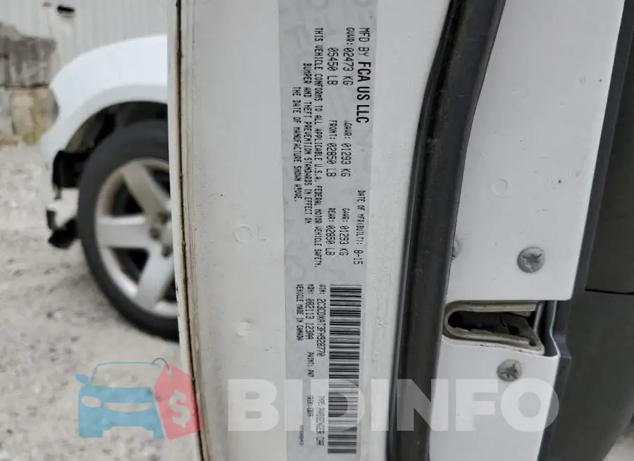 2C3CDXAT3FH928770 Photo# 12