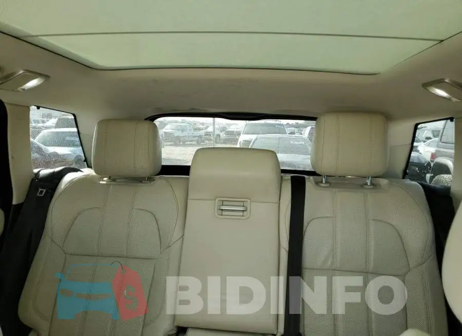 SALWR2FV4HA130246 Photo# 10