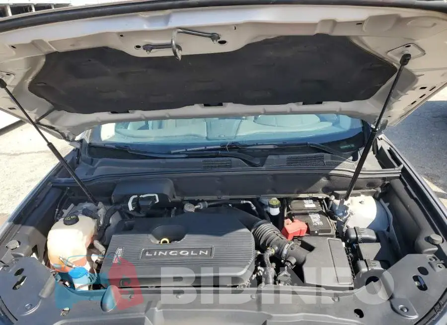 2LMPJ6L95KBL47270 Photo# 12