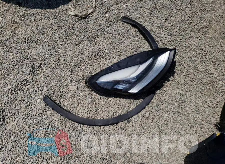 5YJYGDEF3LF000521 Photo# 13