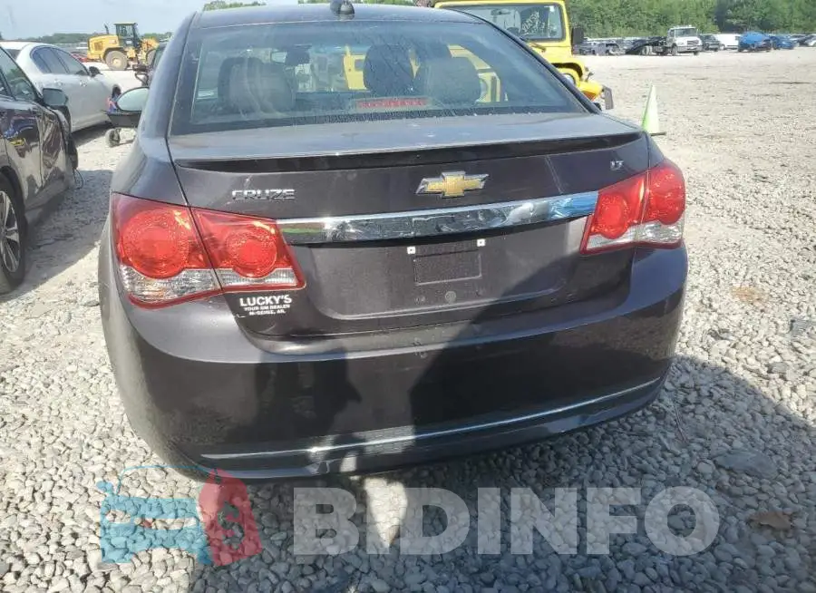 1G1PE5SB7F7115201 Photo# 6