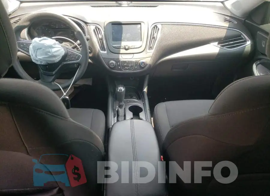 1G1ZD5ST0JF227812 Photo# 8