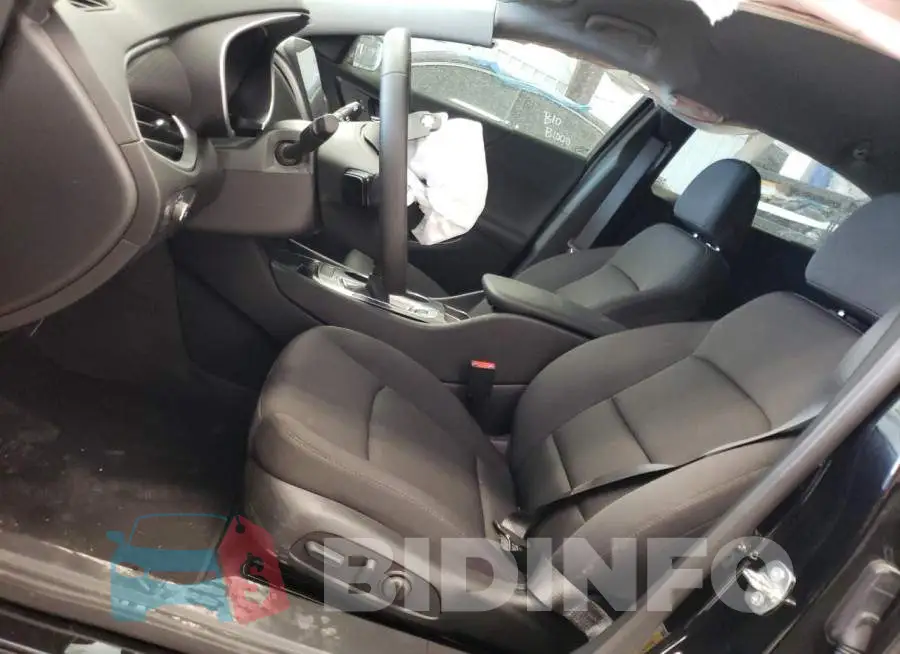 1G1ZG5ST0PF140573 Photo# 7