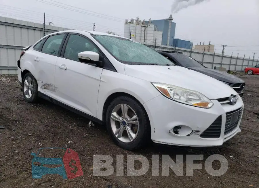 1FADP3F21EL304893 Photo# 4