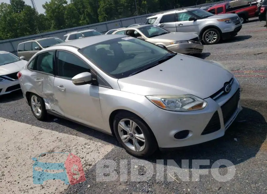 1FADP3F28EL189113 Photo# 4