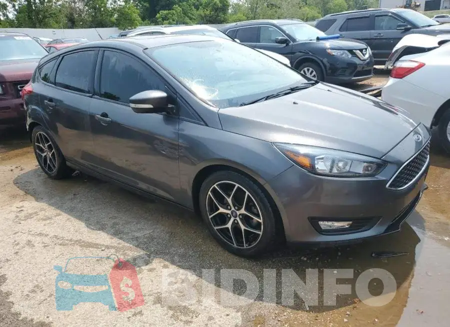 1FADP3M24JL297838 Photo# 4