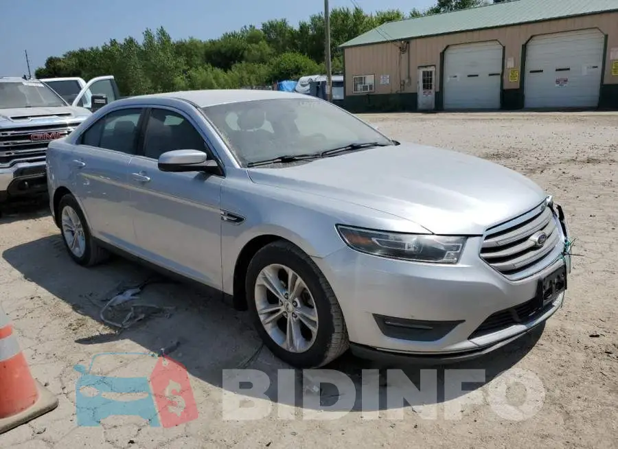 1FAHP2H87FG114877 Photo# 4