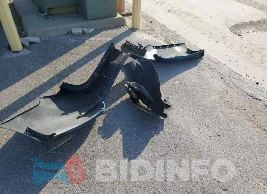 3FADP4BJ8FM122871 Photo# 12