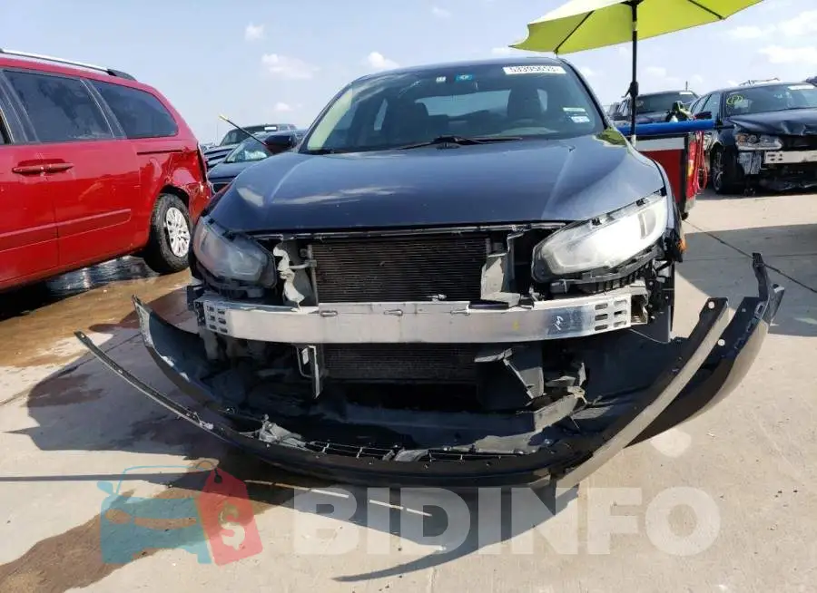 19XFC2F57GE005875 Photo# 5
