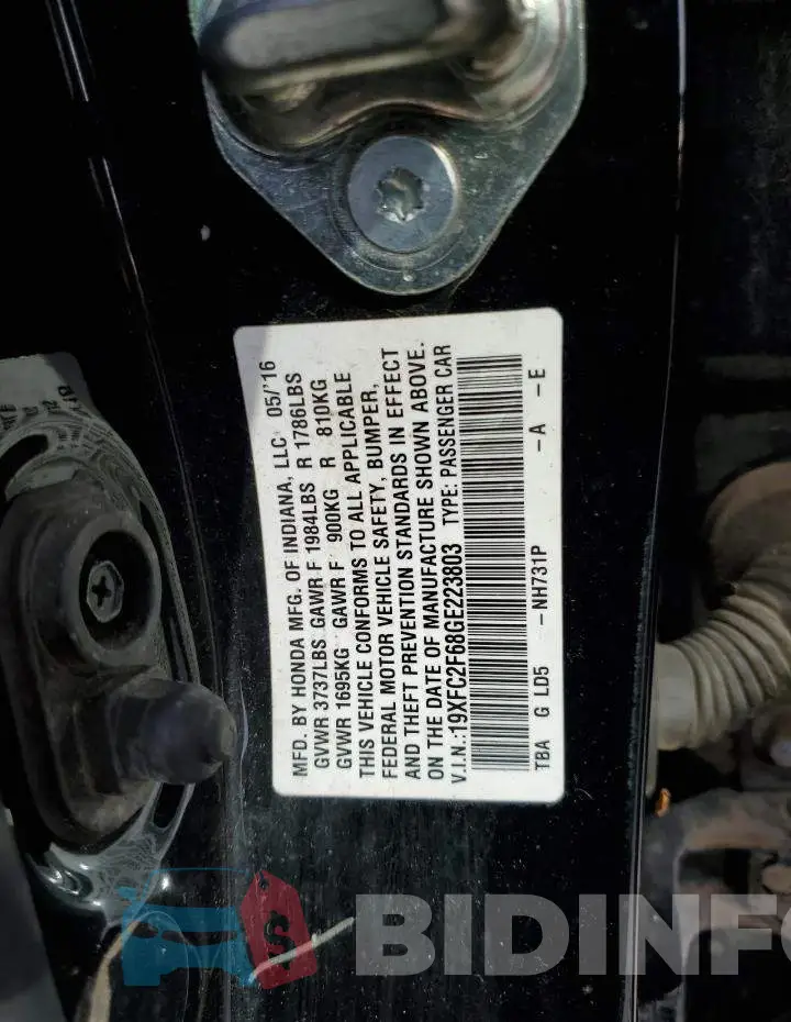 19XFC2F68GE223803 Photo# 12