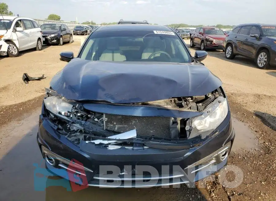 19XFC2F70HE032323 Photo# 5