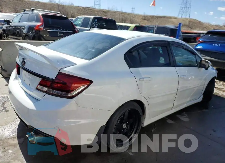 2HGFB6E56EH701254 Photo# 3