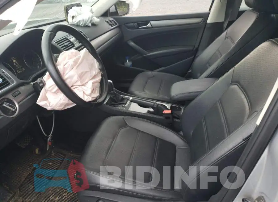 1VWBT7A32EC066263 Photo# 7