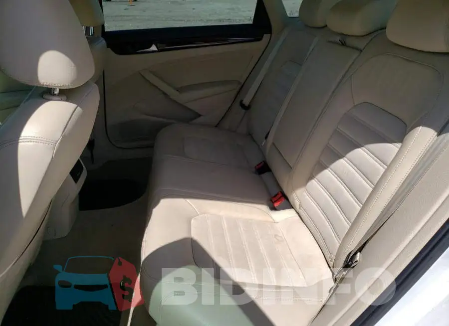 1VWCN7A35EC102283 Photo# 10