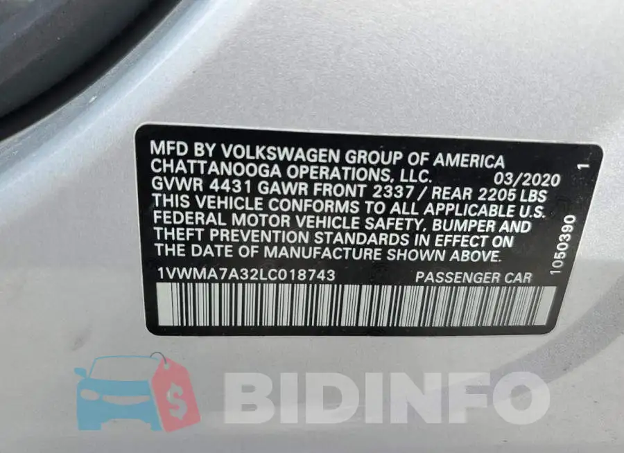 1VWMA7A32LC018743 Photo# 12